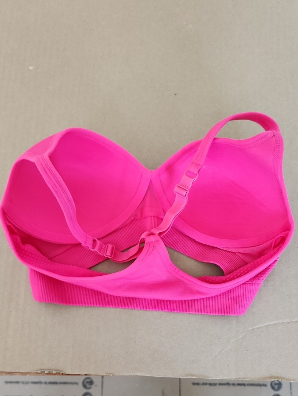 Danskin Now Hot Pink Racerback Sports Bra Seamless Wireless - Picture 4 of 5
